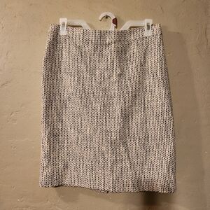 J.CREW No. 2 Pencil Skirt White And Grey Print Size 6